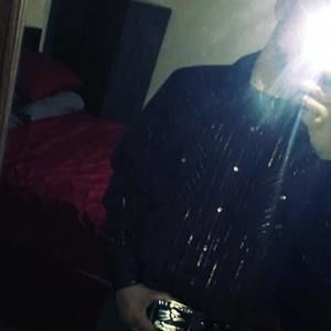 Meet your Posher, Ethan